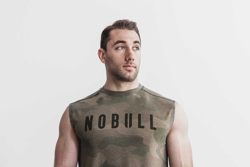 Nobull Sleeveless Tee (Camo) Tanks & Tees Army Green Camo | 9084-GTPNL