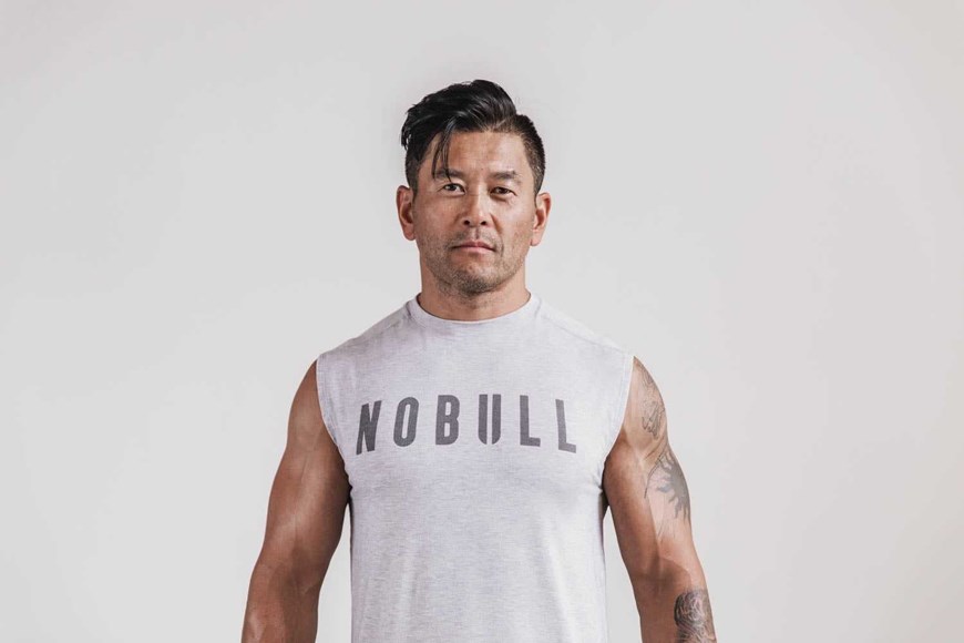 Nobull Sleeveless Tee (Classic Colors) Tanks & Tees Light Heather Grey | 5714-SVMND